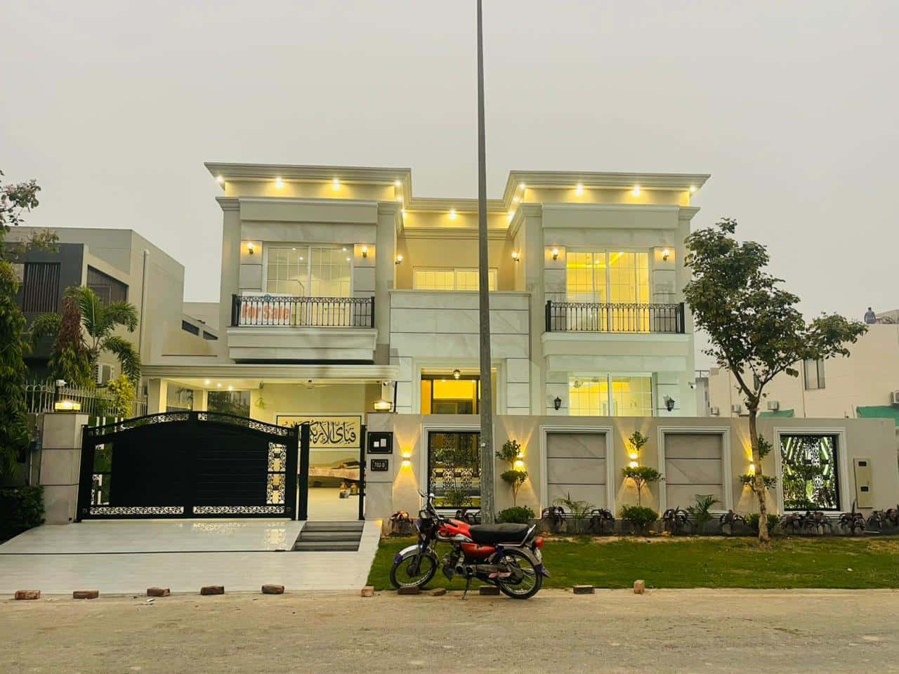 1 Kanal Modern Family Home – DHA Phase 6, Lahore