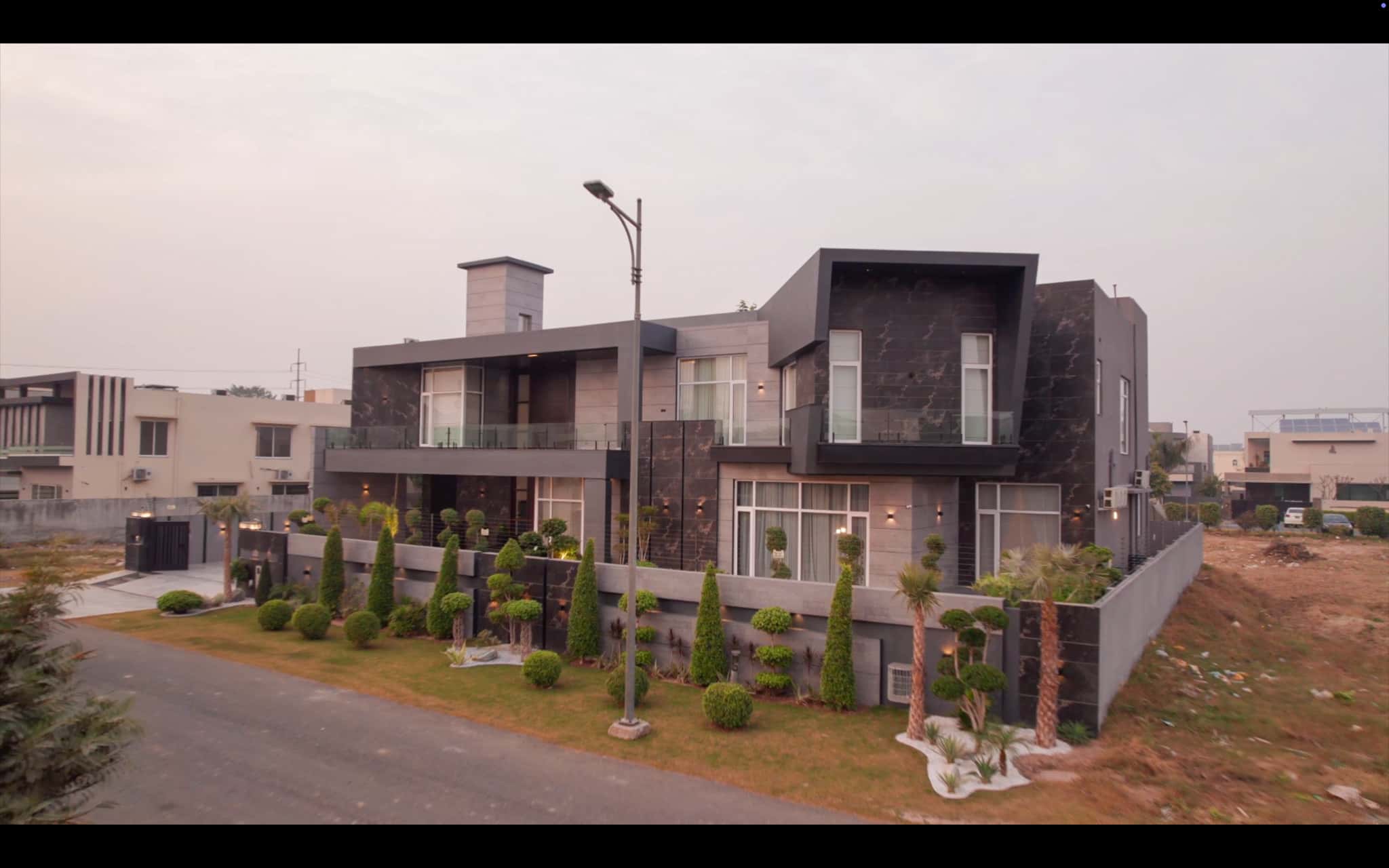  2 Kanal Fully Furnished Luxury House with Pool, Basement & Home Theatre - DHA Phase 6