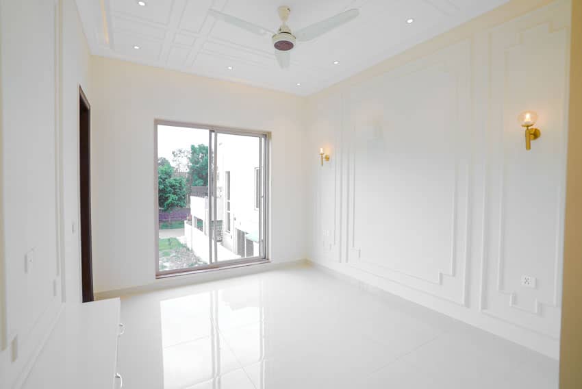 8 Marla Semi-Furnished House For sale in DHA Lahore | OH-0003 25