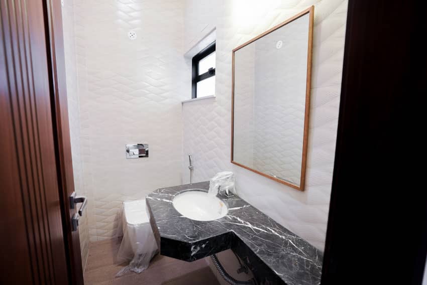 8 Marla Un-Furnished House For sale in DHA Lahore | OH-0004 8