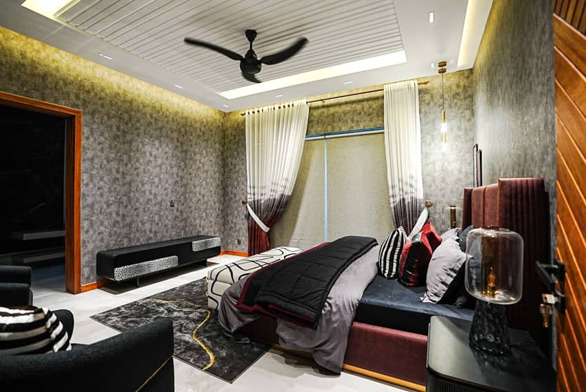 1 Kanal Furnished House with Full Basement For sale in DHA Lahore | OH-0008 20