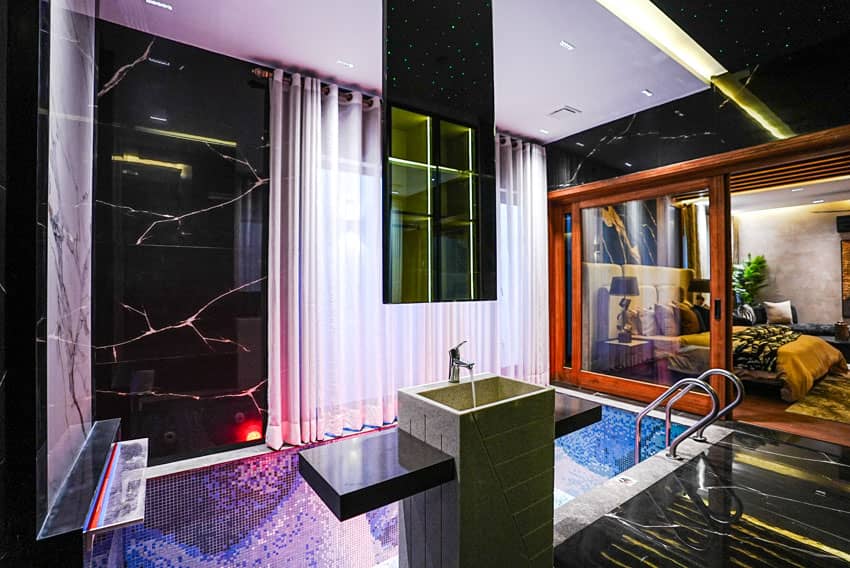 1 Kanal Furnished House with Full Basement For sale in DHA Lahore | OH-0008 25