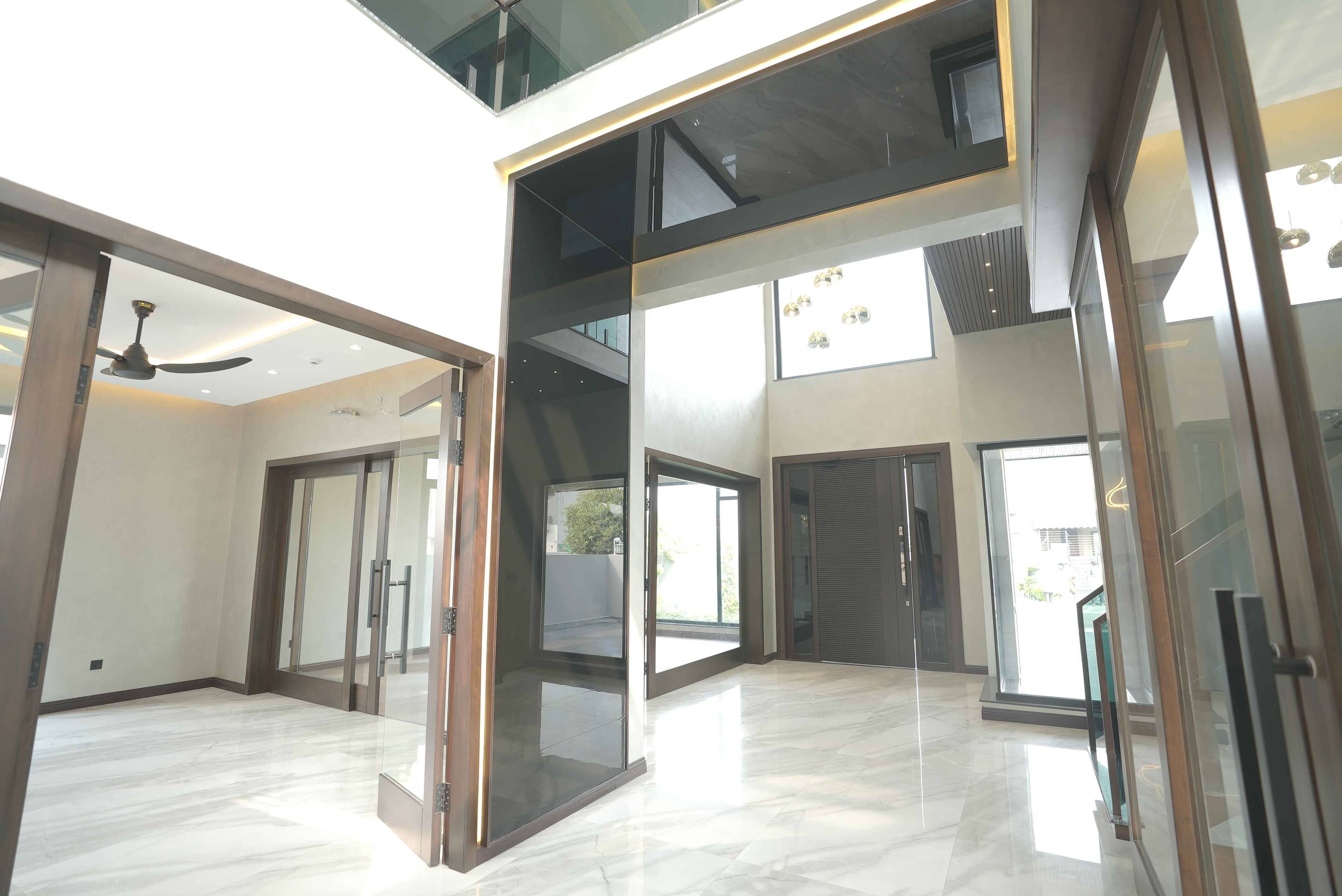 1 Kanal Semi-Furnished House For sale in DHA Lahore | OH-0009 5