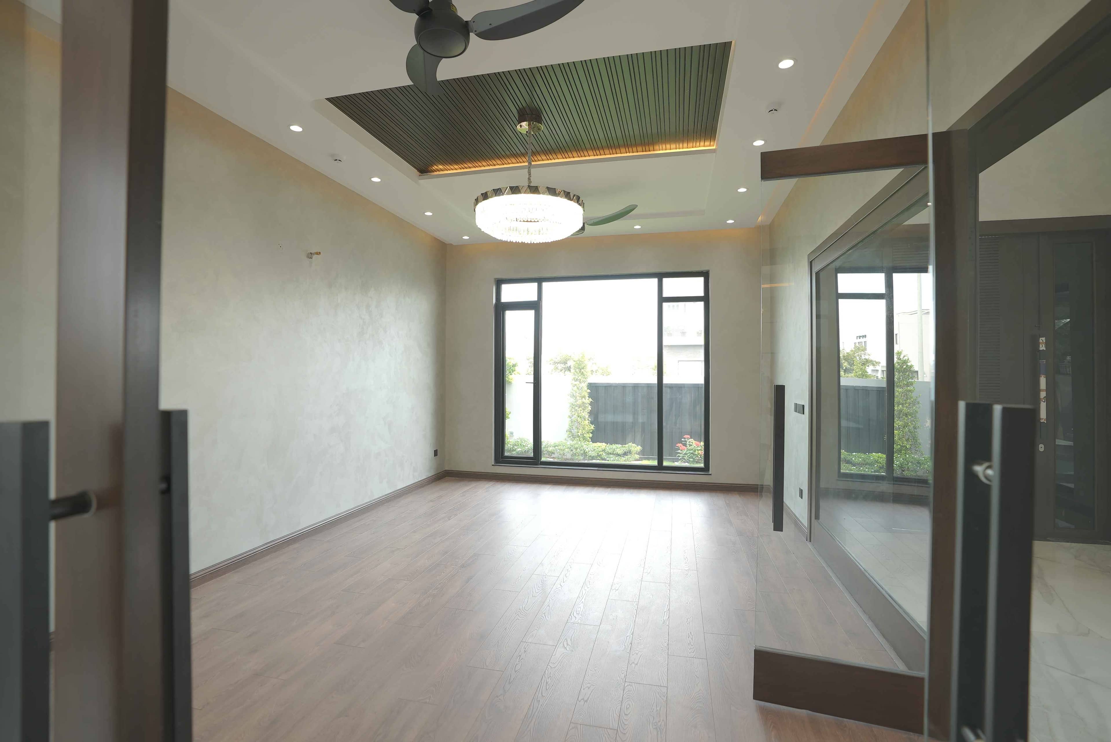 1 Kanal Semi-Furnished House For sale in DHA Lahore | OH-0009 6