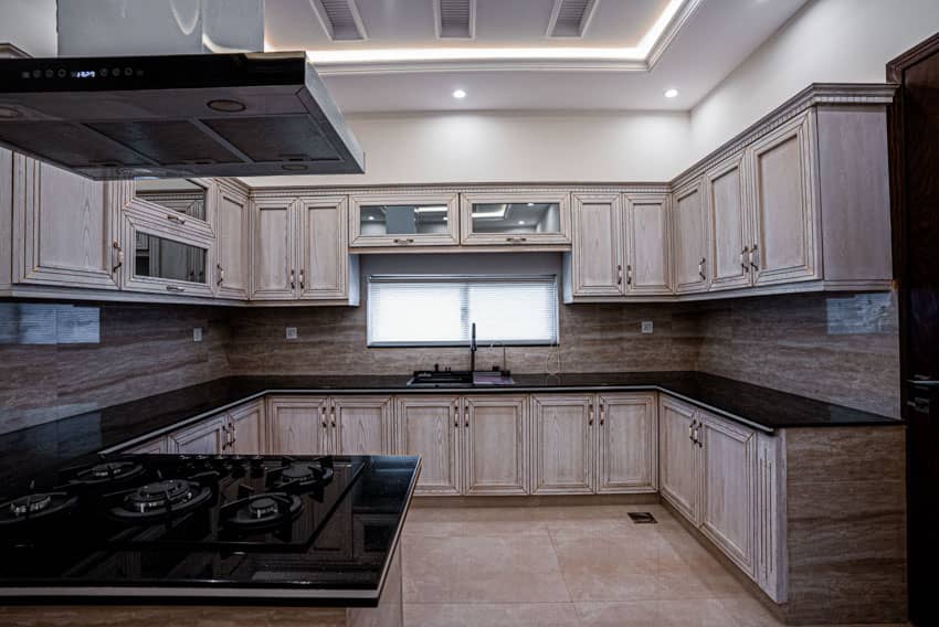 1 Kanal Semi-Furnished House For sale in DHA Lahore | OH-0013 6