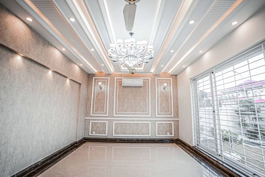 1 Kanal Semi-Furnished House For sale in DHA Lahore | OH-0013 15