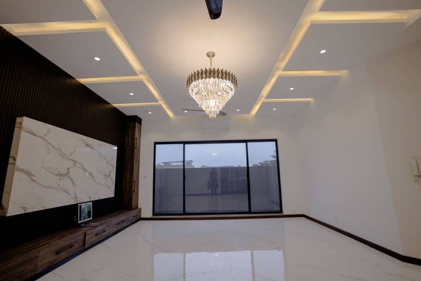 1 Kanal Semi-Furnished House For sale in DHA Lahore | OH-0015 11