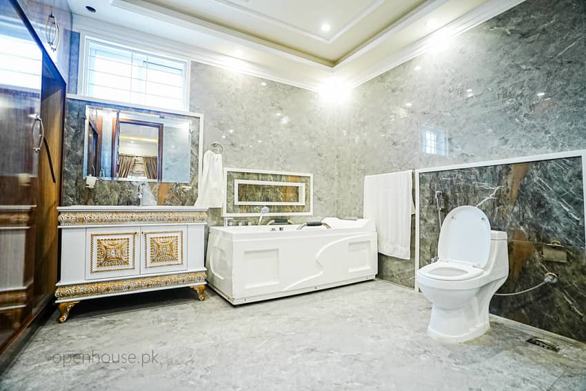 1 Kanal Semi-Furnished with Basement House For sale in DHA Lahore | OH-0017 27