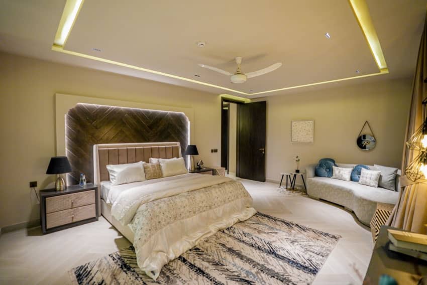 2 Kanal Furnished House with Swimming Pool For sale in DHA Lahore | OH-0020 28