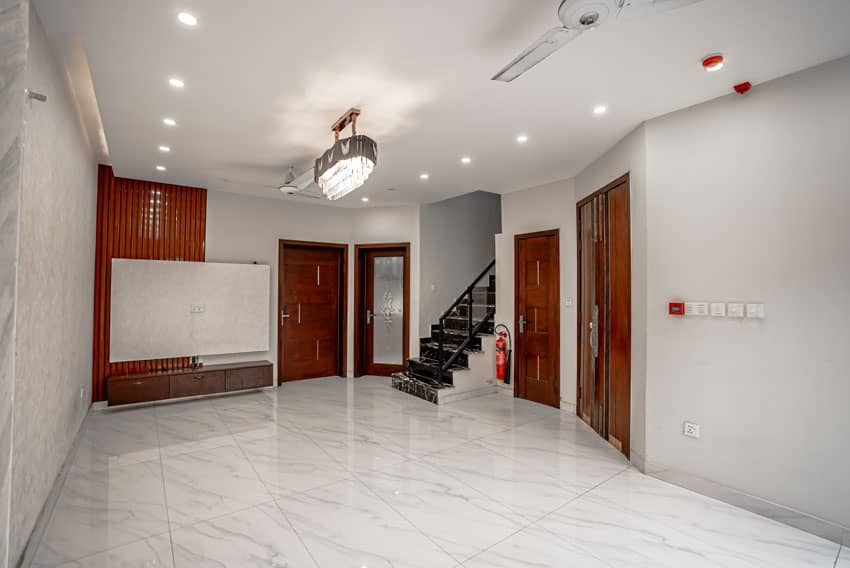 5 Marla Un-Furnished House For sale in DHA Lahore | OH-0021 5