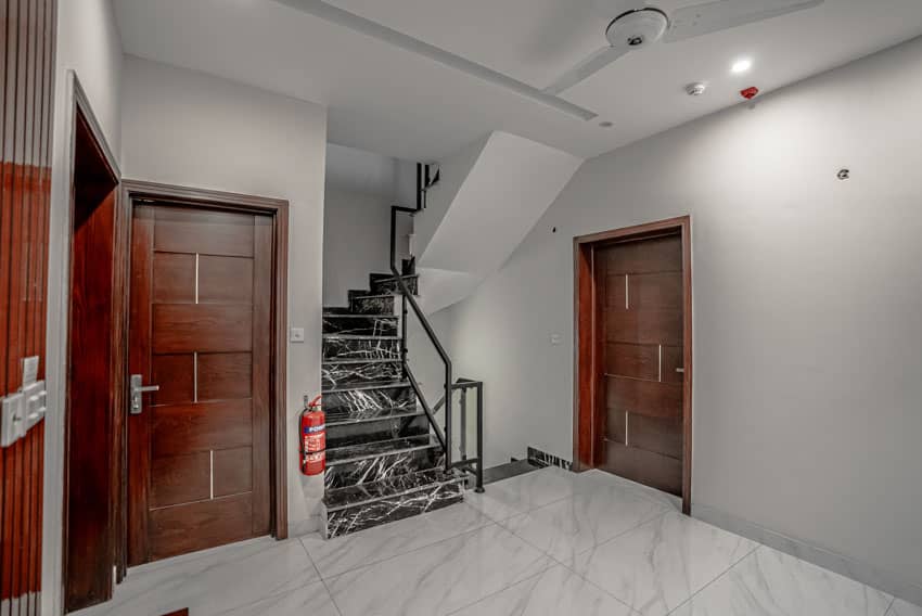 5 Marla Un-Furnished House For sale in DHA Lahore | OH-0021 12