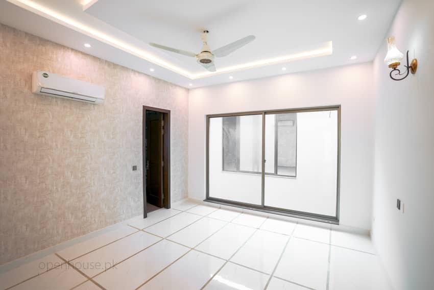 1 Kanal Un-Furnished House For sale in DHA Lahore | OH-0023 23