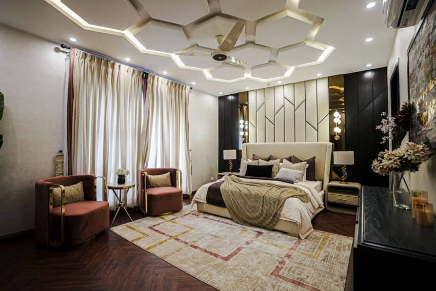 1 Kanal Furnished House For sale in DHA Lahore | OH-0024 15