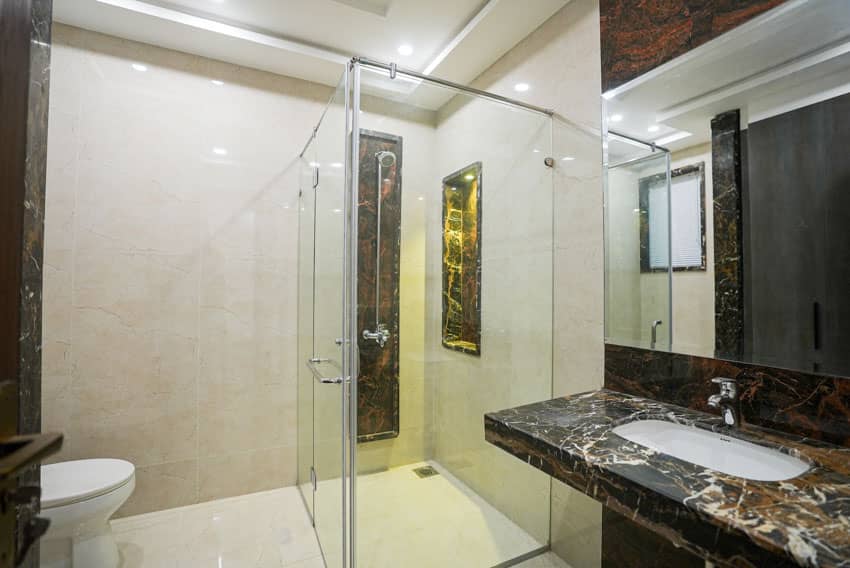 5 Marla Un-Furnished House For sale in DHA Lahore | OH-0027 16