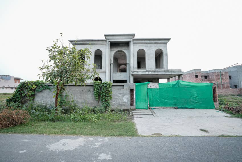 1 Kanal Grey Structure with Full Basement House For sale in DHA Lahore | OH-0028 2