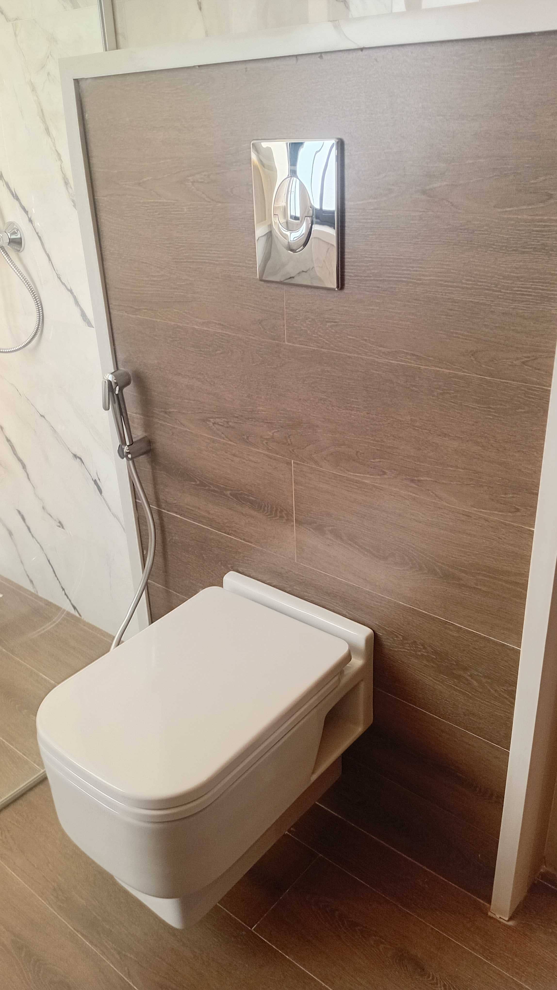 Brand New 10 Marla House for Sale in DHA Phase 7  32