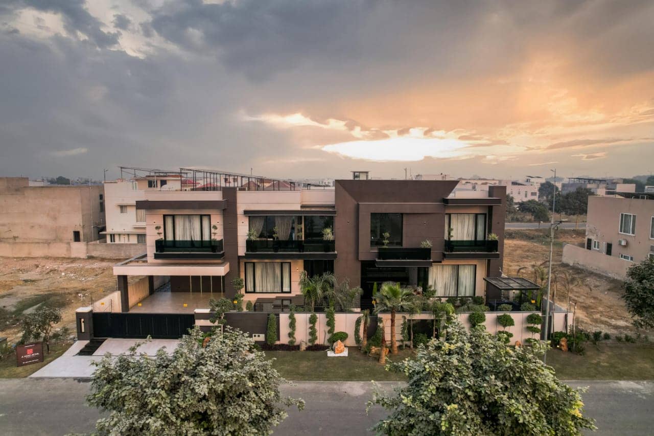 [VERIFIED] Ultra-Luxury 2 Kanal Fully Furnished House with Cinema – DHA Phase 6, Lahore 2