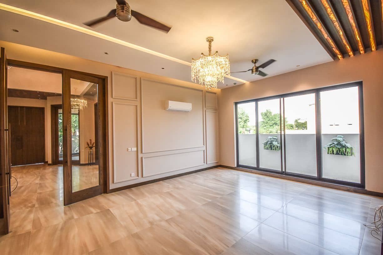 [VERIFIED] Elegant 1 Kanal Semi-Furnished Home – DHA Phase 6, Lahore 14