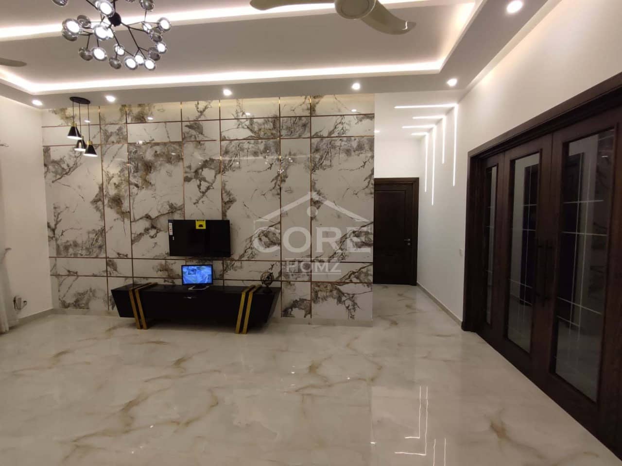 [VERIFIED] Spacious 1 Kanal Semi-Furnished Home – DHA Phase 6, Lahore 25