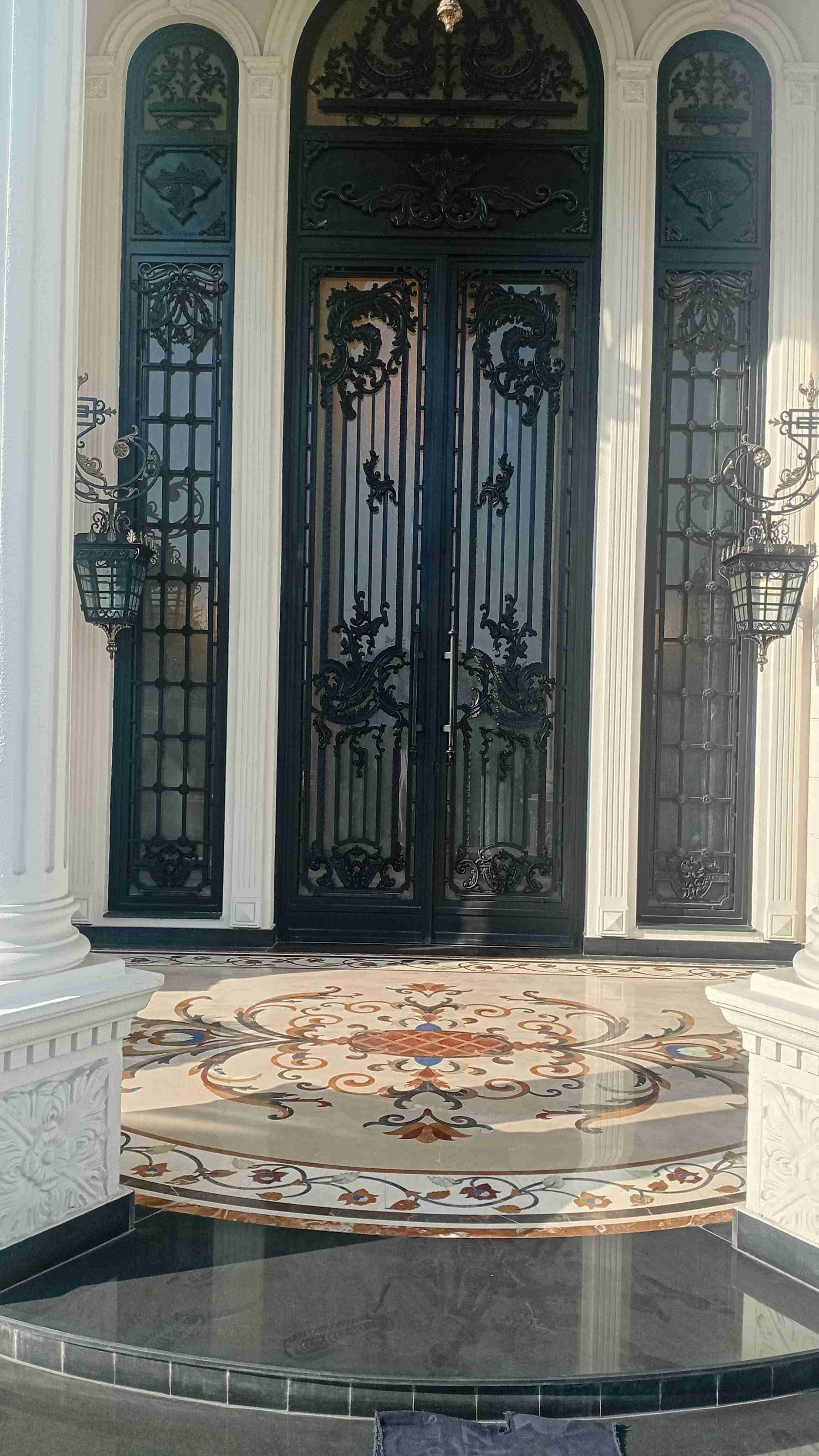 [VERIFIED] Ultra-Modern 2 Kanal Fully Furnished House – DHA Phase 7, Lahore 9