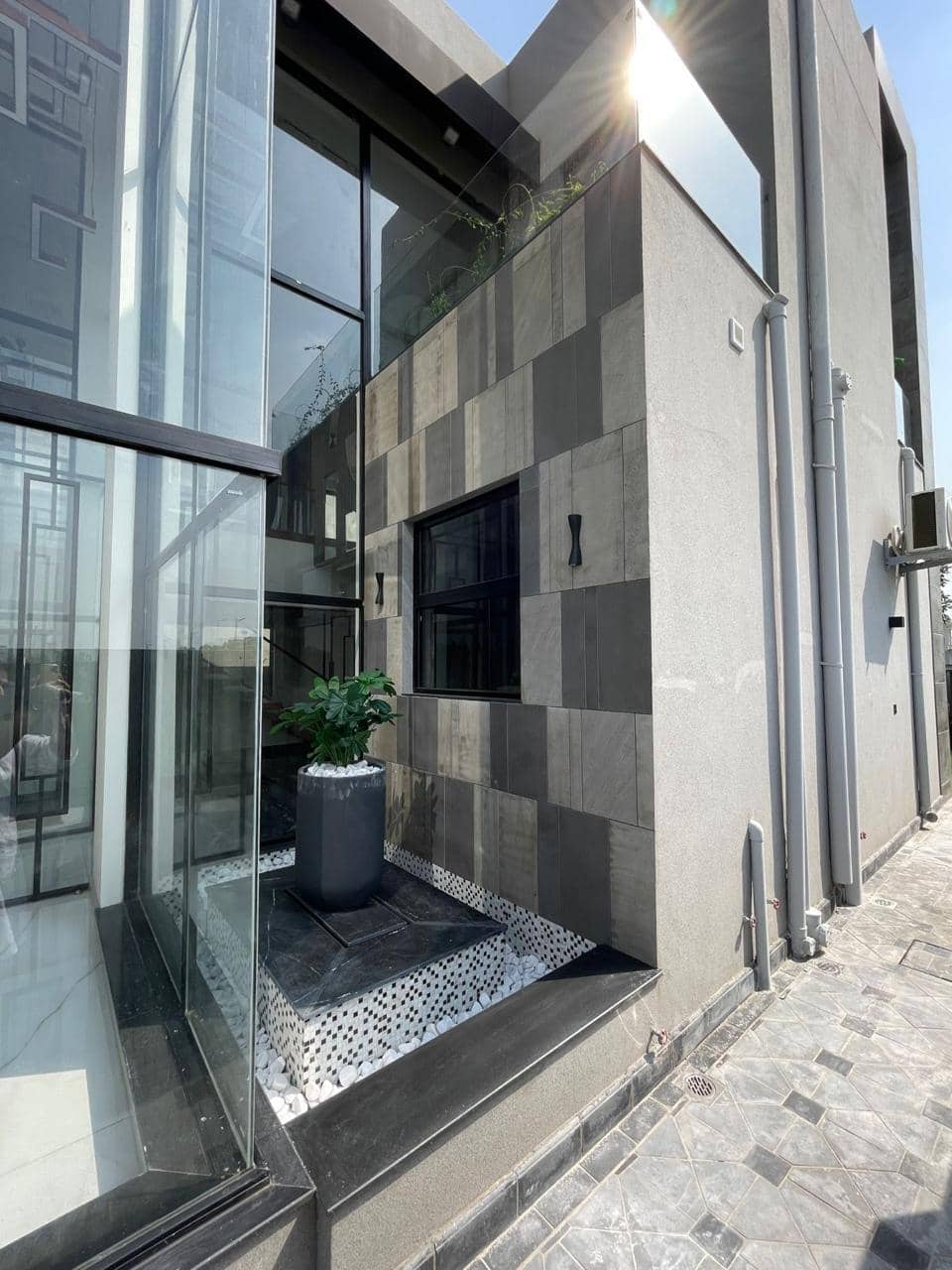 [VERIFIED] 1 Kanal Semi-Furnished Home with Waterfall & Electric Appliances – DHA Phase 7, Lahore 25