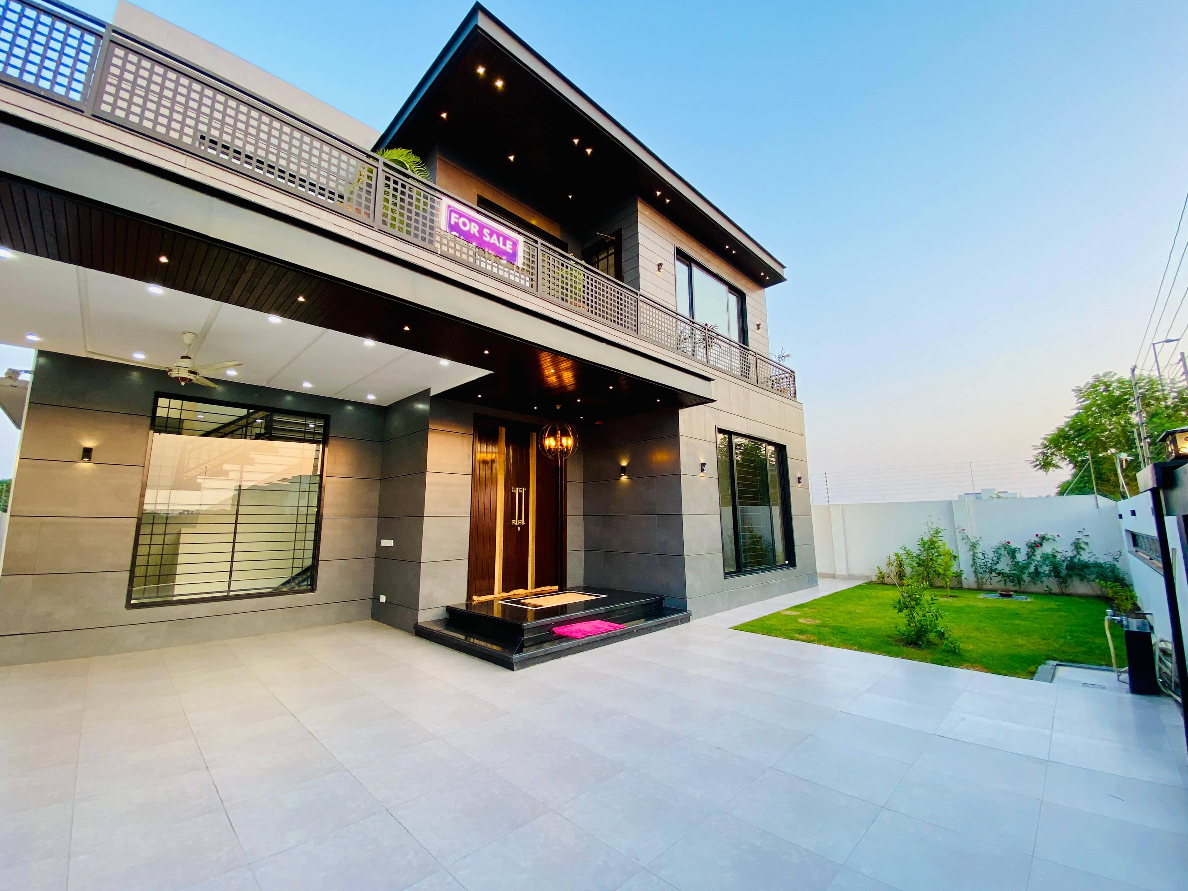 [VERIFIED] Spacious 1 Kanal Semi-Furnished Home – DHA Phase 7, Lahore 6