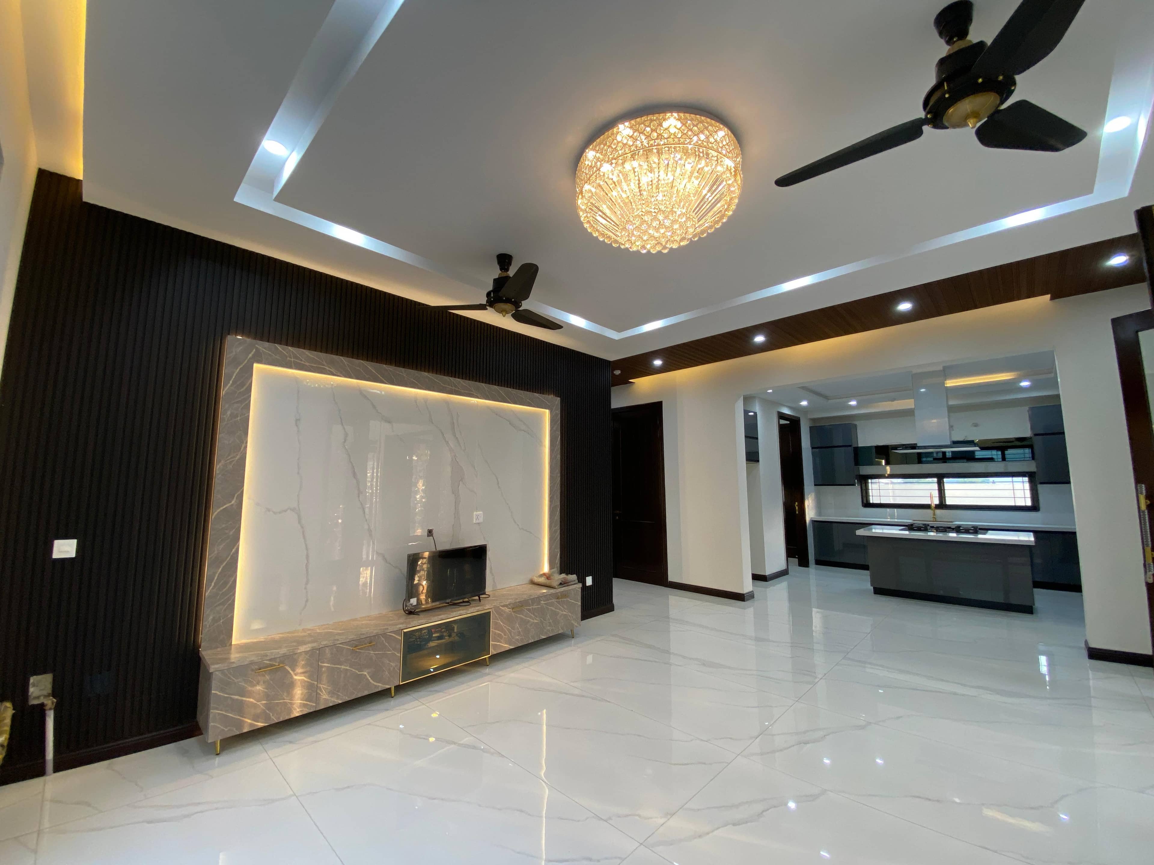 [VERIFIED] Spacious 1 Kanal Semi-Furnished Home – DHA Phase 7, Lahore 12