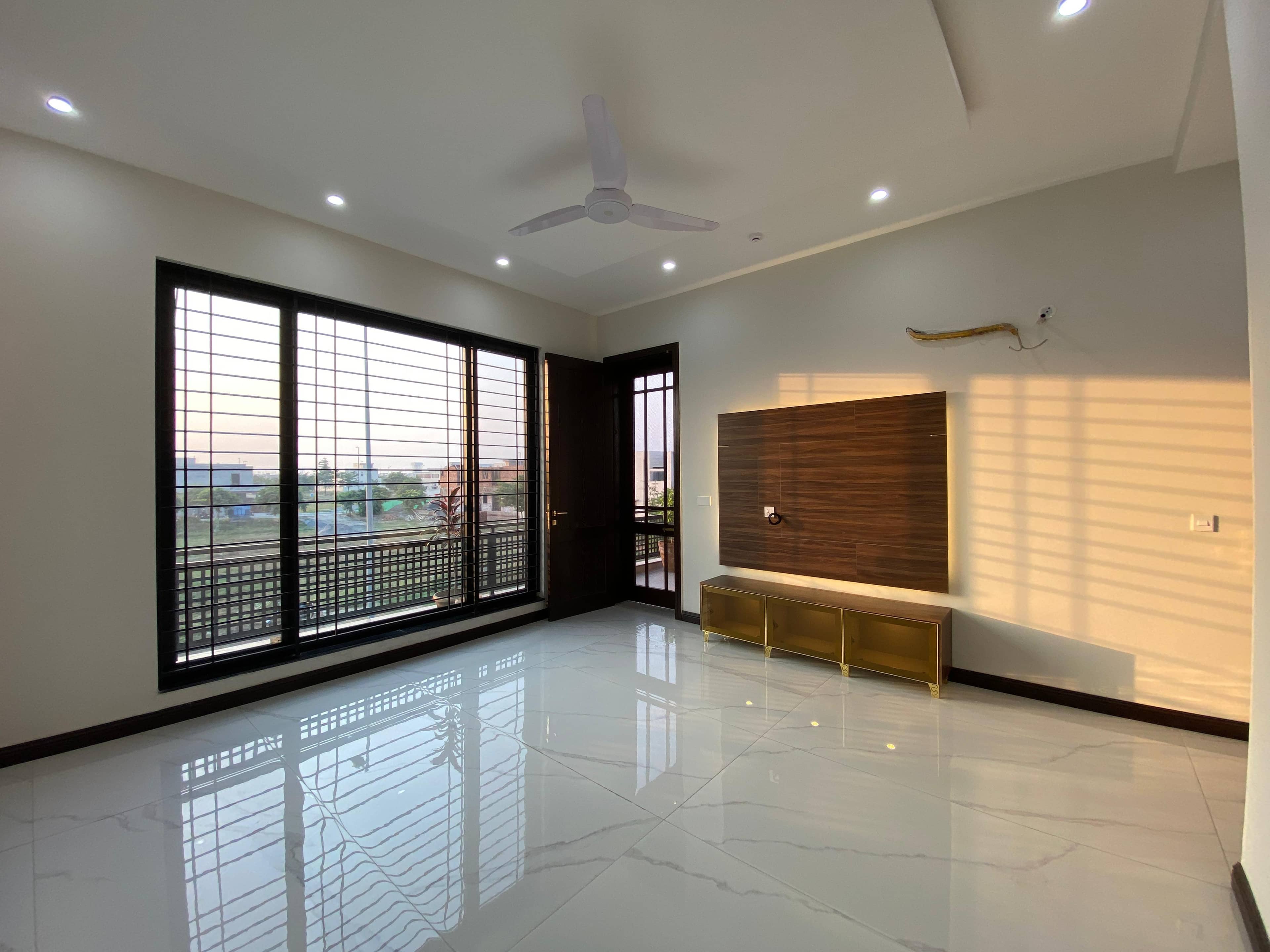 [VERIFIED] Spacious 1 Kanal Semi-Furnished Home – DHA Phase 7, Lahore 40