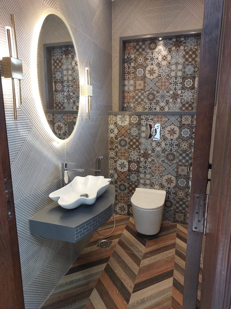 [VERIFIED] 1 Kanal Semi-Furnished Modern Home – DHA Phase 7, Lahore 7