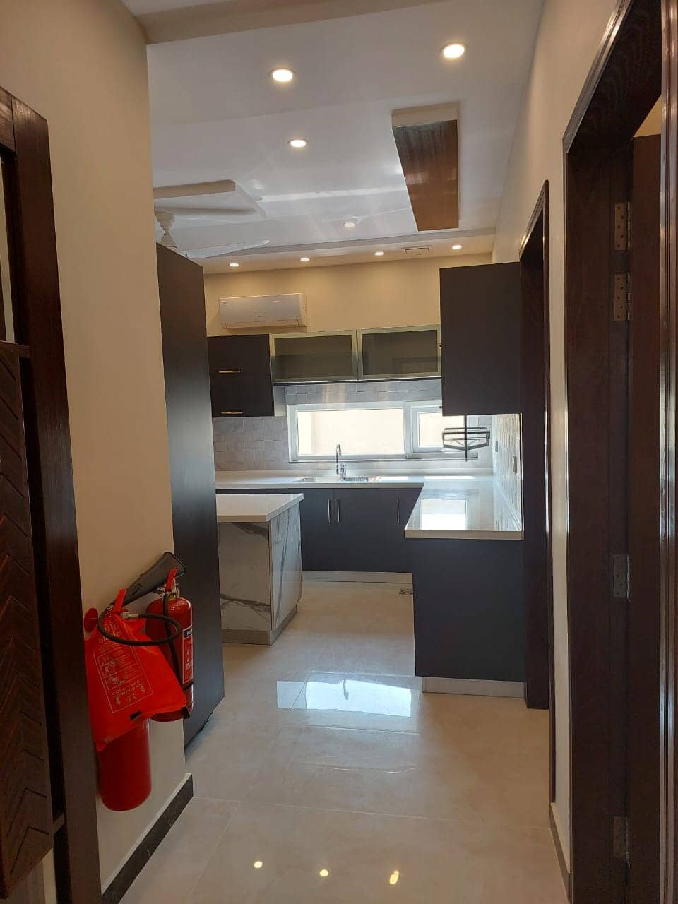 [VERIFIED] 1 Kanal Semi-Furnished Modern Home – DHA Phase 7, Lahore 17