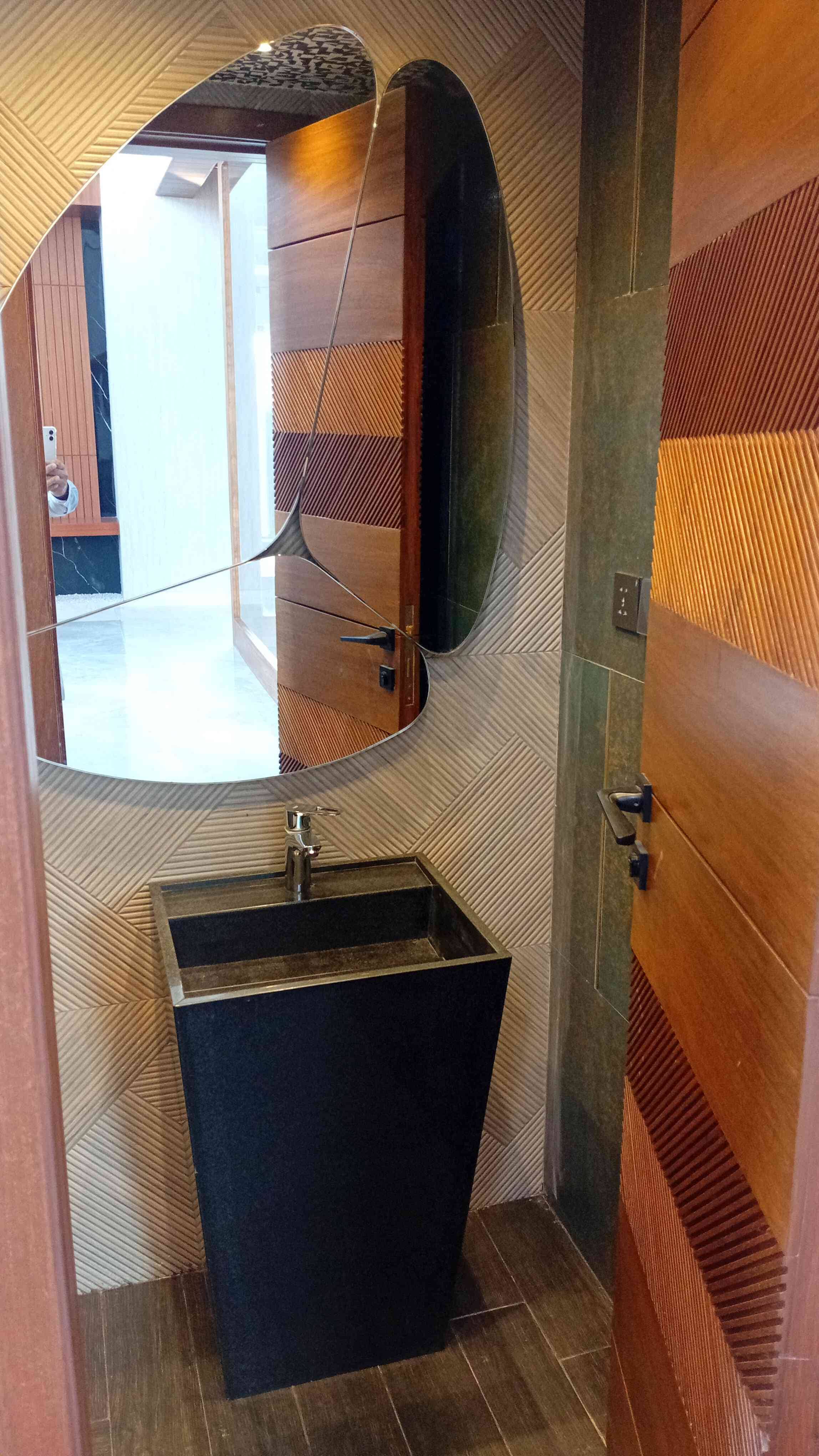 [VERIFIED] 1 Kanal Brand New Semi-furnished House – DHA Phase 7, Lahore 6