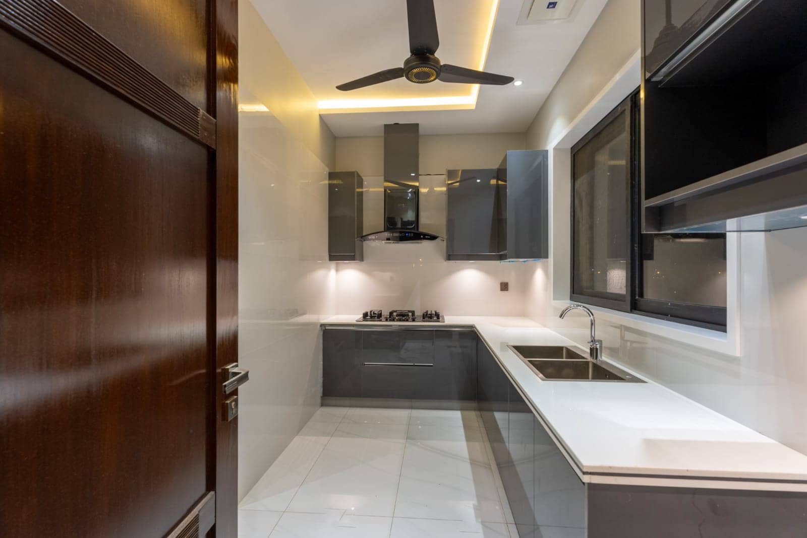 20 Marla Brand New House for Sale in DHA Phase 3 Lahore 23