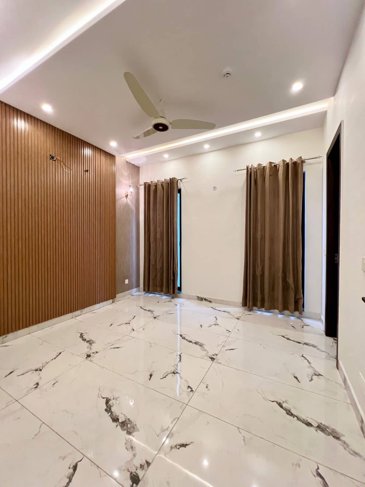 5 Marla Brand New House for Sale in DHA Phase 9 Lahore 44