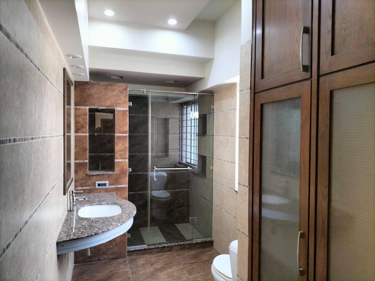 20 Marla Old House for Sale in DHA Phase 3 Lahore – Built 2012, Hardly Used 7