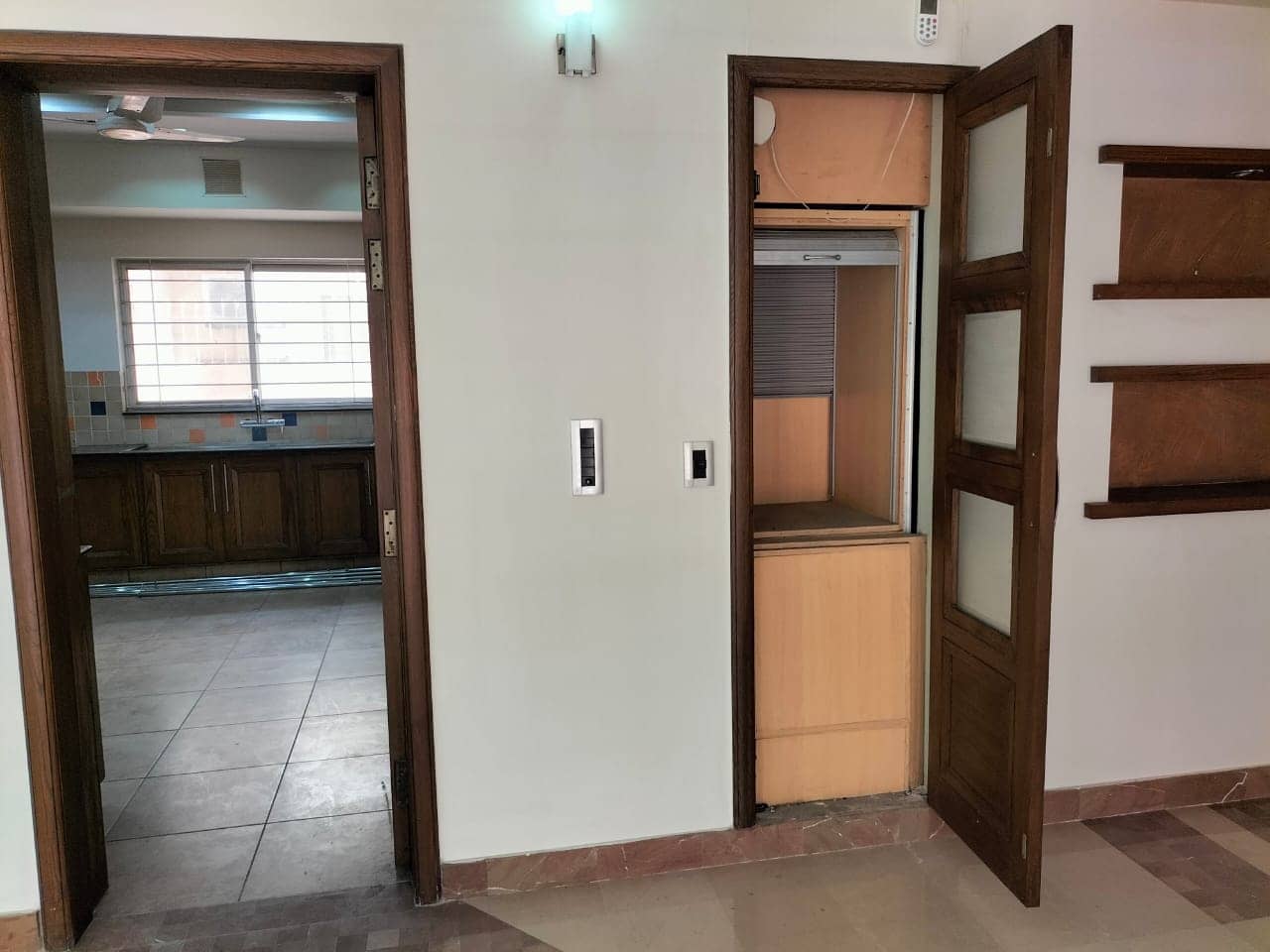 20 Marla Old House for Sale in DHA Phase 3 Lahore – Built 2012, Hardly Used 15