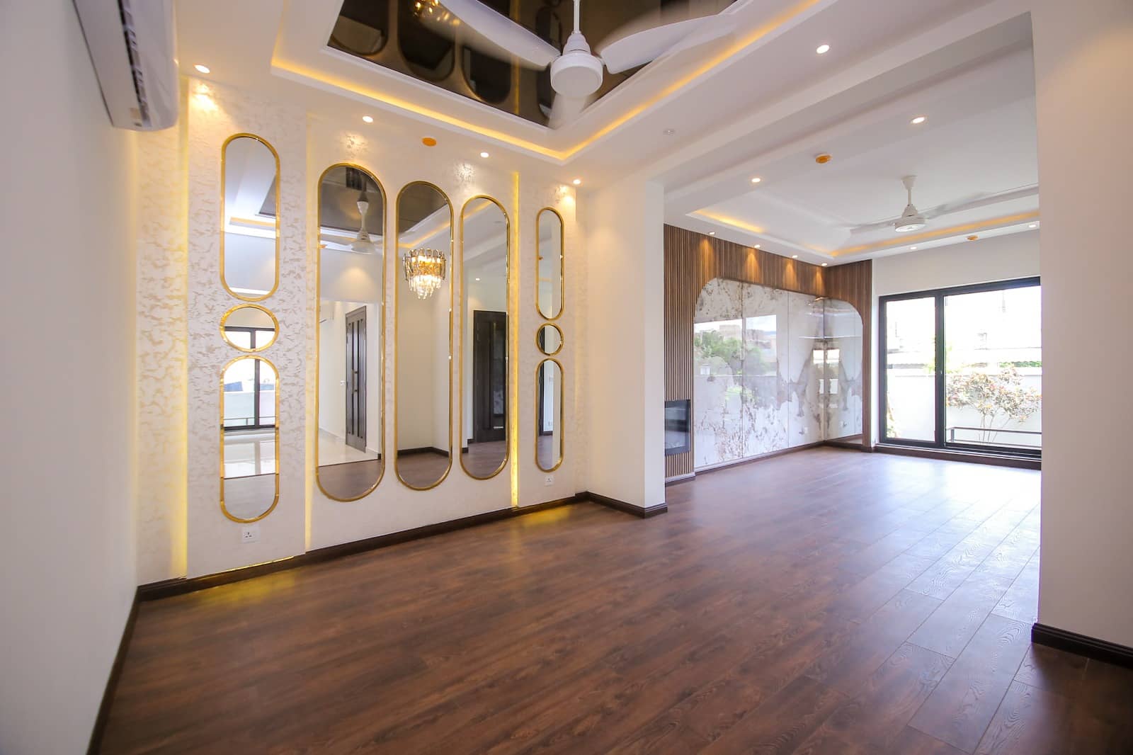 10 Marla Brand New House for Sale in DHA Phase 5 Lahore – Full Basement & 5 Bedroom 10