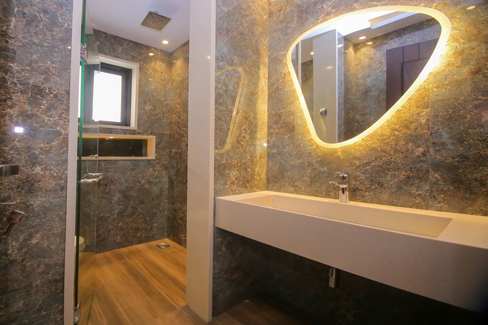 10 Marla Brand New House for Sale in DHA Phase 5 Lahore – Full Basement & 5 Bedroom 13