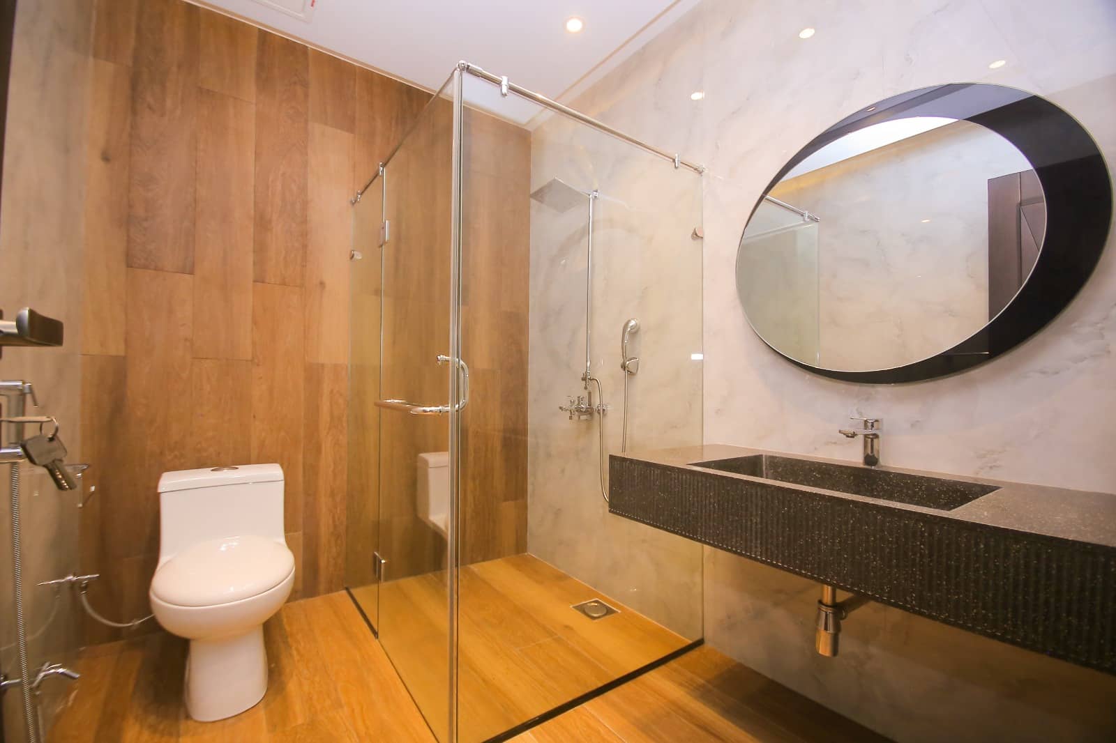 10 Marla Brand New House for Sale in DHA Phase 5 Lahore – Full Basement & 5 Bedroom 19