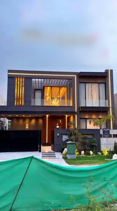 Fully Furnished 20 Marla House for Sale in DHA Lahore 4