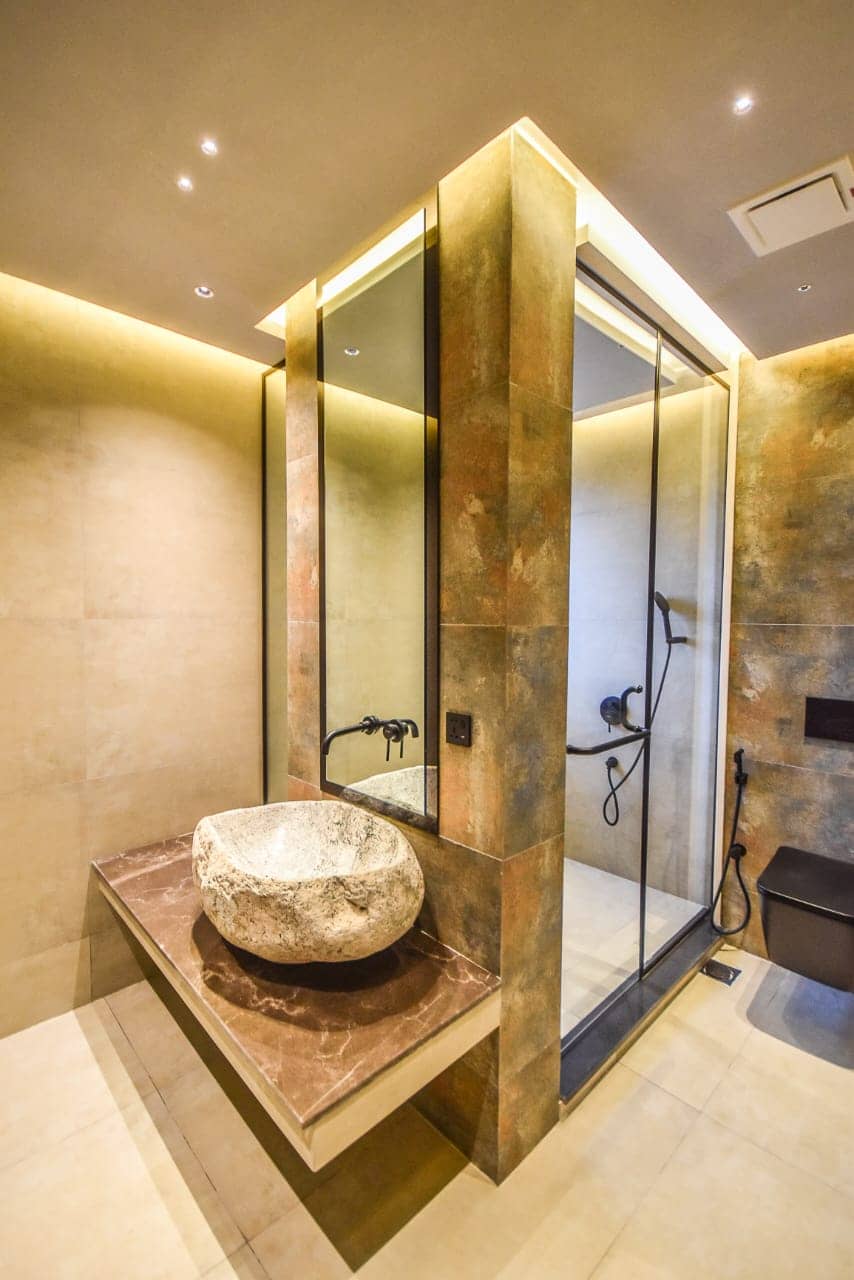 1 Kanal Fully Furnished Home with Basement – DHA Phase 7, Lahore 27