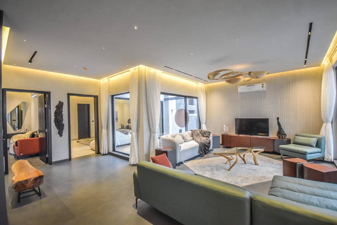 1 Kanal Fully Furnished Home with Basement – DHA Phase 7, Lahore 36