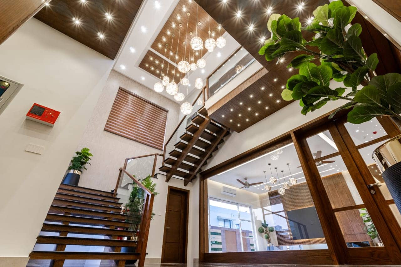 1 Kanal Semi-Furnished Modern Design Home – DHA Phase 7, Lahore 6