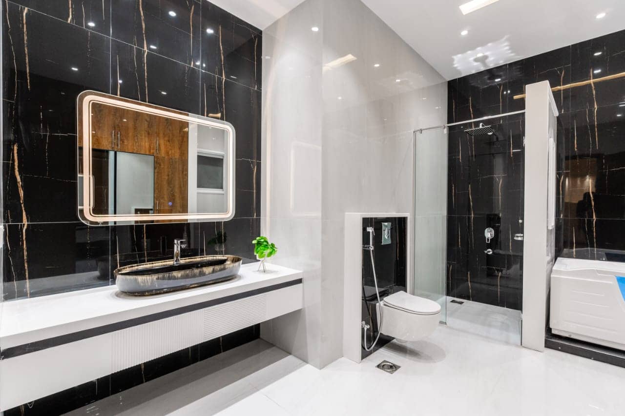 1 Kanal Semi-Furnished Modern Design Home – DHA Phase 7, Lahore 21