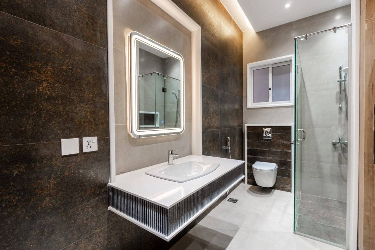 1 Kanal Semi-Furnished Modern Design Home – DHA Phase 7, Lahore 28