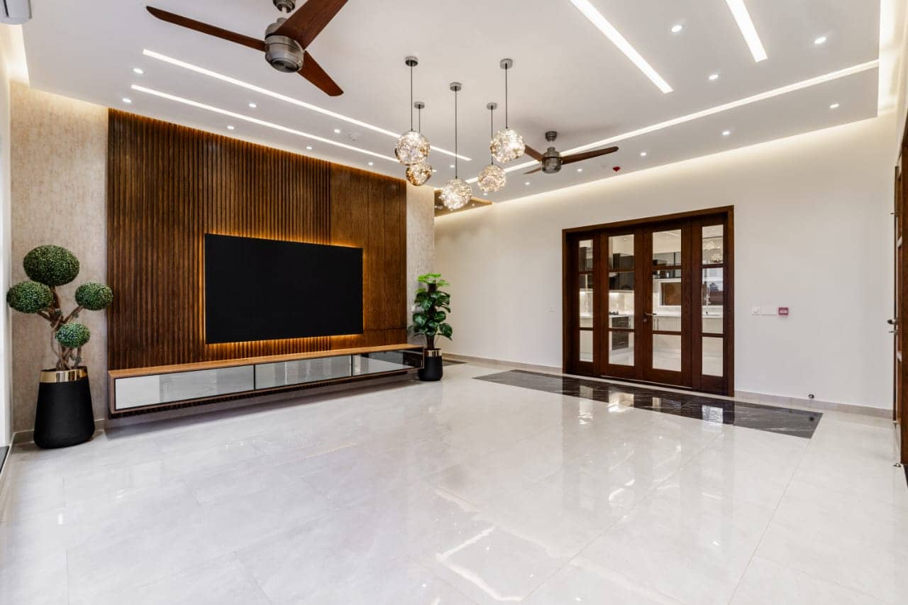 1 Kanal Semi-Furnished Modern Design Home – DHA Phase 7, Lahore 30