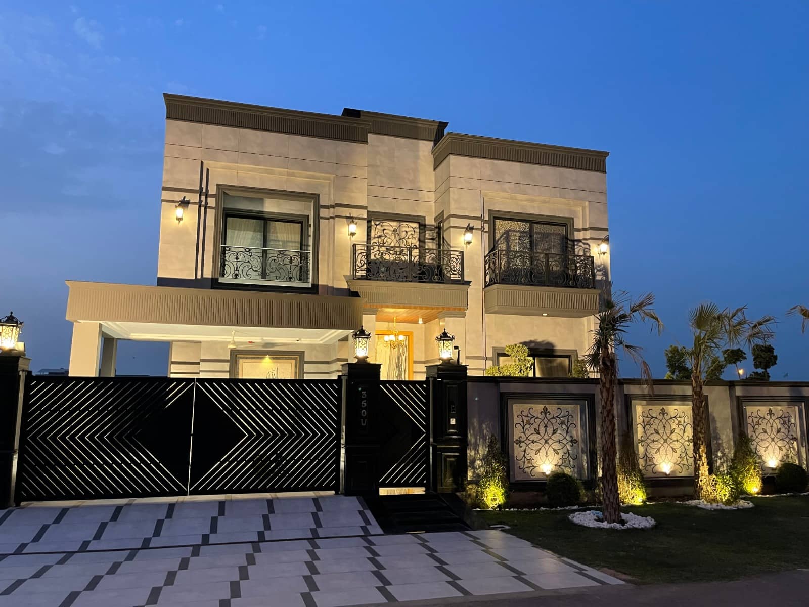 1 Kanal Fully Furnished Modern Home – DHA Phase 7, Lahore 2