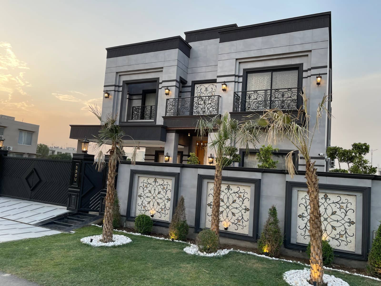 1 Kanal Fully Furnished Modern Home – DHA Phase 7, Lahore 3