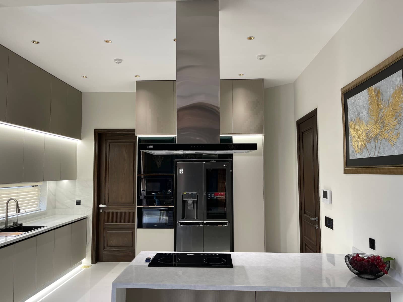 1 Kanal Fully Furnished Modern Home – DHA Phase 7, Lahore 18