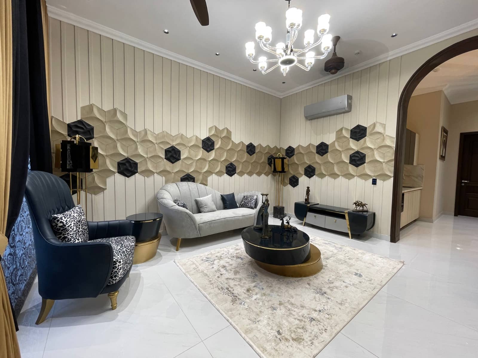 1 Kanal Fully Furnished Modern Home – DHA Phase 7, Lahore 22