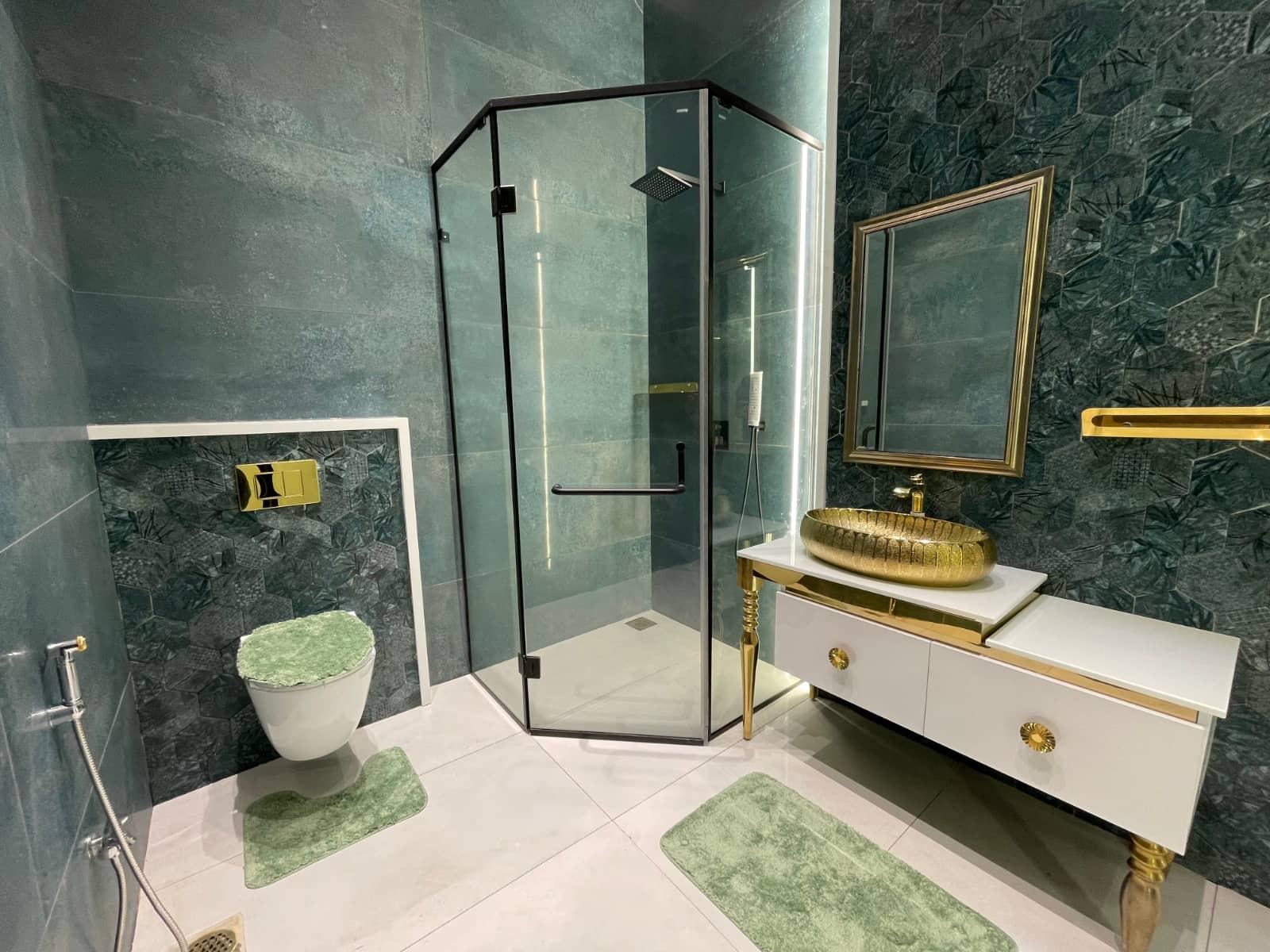 1 Kanal Fully Furnished Modern Home – DHA Phase 7, Lahore 27